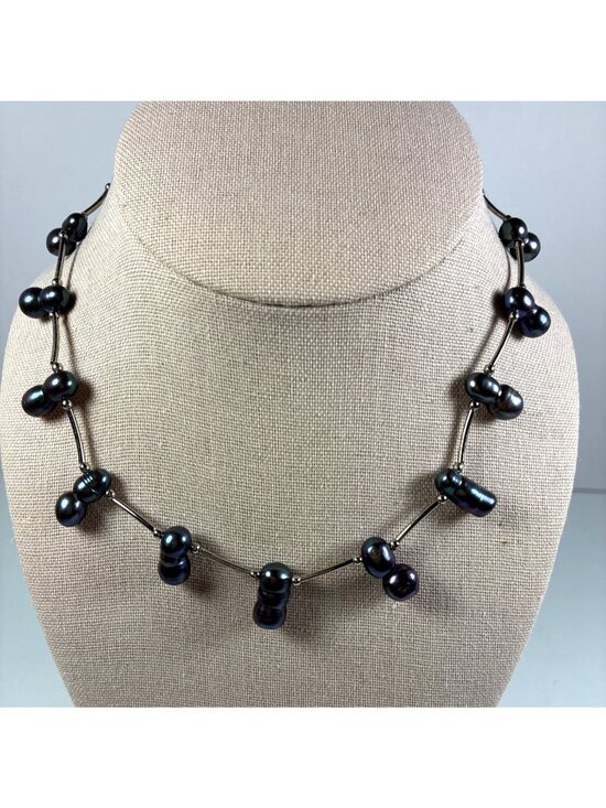unbranded Jewelry - Vintage Black Freshwater Pearl Necklace Peacock Iridescent Baroque Pearls 16 Inc